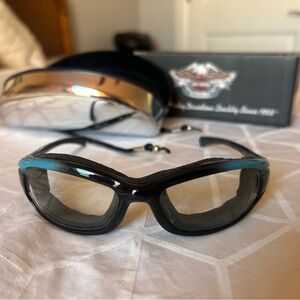 Harley-Davidson Black & Blue Women’s Streamline Goggle  Motorcyle with HD Box